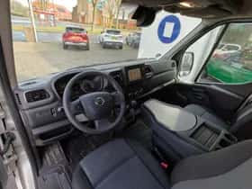 Nissan INTERSTAR (2023) thumbnail 8