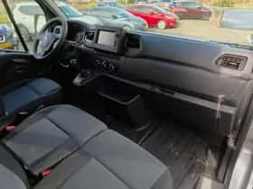 Nissan INTERSTAR (2023) thumbnail 9