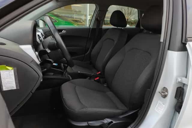 Audi A1 (2014) thumbnail 3