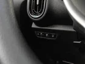 Kia Picanto (2022) thumbnail 21
