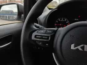 Kia Picanto (2022) thumbnail 25