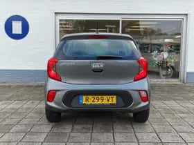 Kia Picanto (2022) thumbnail 6