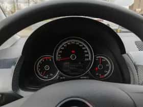 Volkswagen Up (2021) thumbnail 21