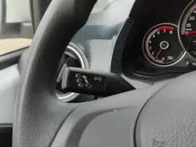 Volkswagen Up (2021) thumbnail 22
