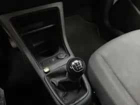 Volkswagen Up (2021) thumbnail 25