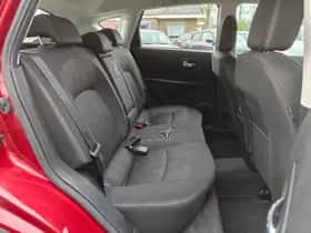 Nissan Qashqai (2012) thumbnail 20