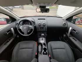 Nissan Qashqai (2012) thumbnail 4