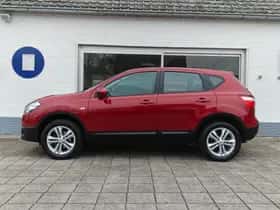 Nissan Qashqai (2012) thumbnail 5