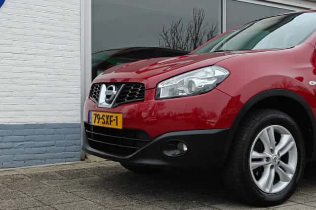 Nissan Qashqai (2012) thumbnail 6