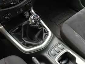 Nissan Navara (2016) thumbnail 34