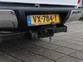Nissan Navara (2016) thumbnail 9