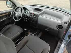 Peugeot Partner (2004) thumbnail 16
