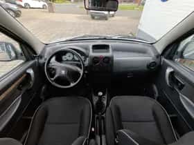Peugeot Partner (2004) thumbnail 20