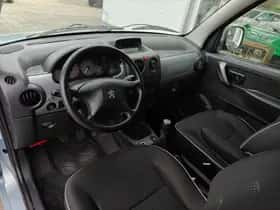 Peugeot Partner (2004) thumbnail 4