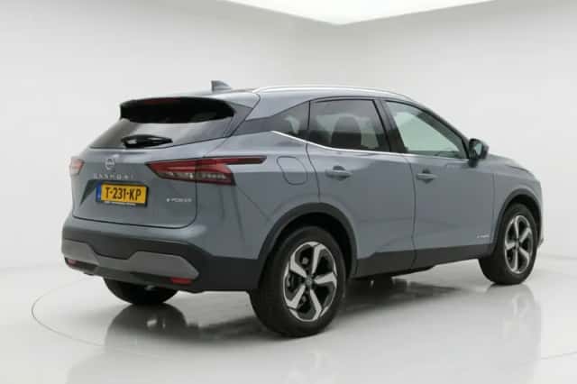 Nissan Qashqai (2023) thumbnail 2
