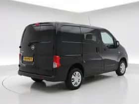 Nissan NV200 (2014) thumbnail 2