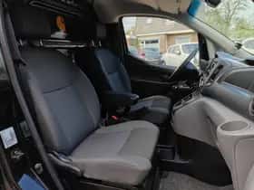 Nissan NV200 (2014) thumbnail 17