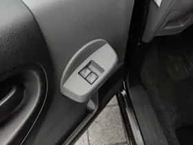 Nissan NV200 (2014) thumbnail 18