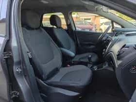 Renault Captur (2016) thumbnail 13