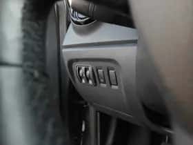 Renault Captur (2016) thumbnail 17