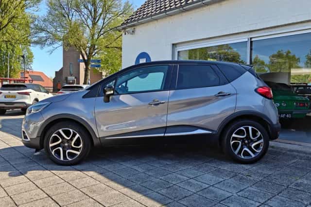 Renault Captur (2016) thumbnail 5