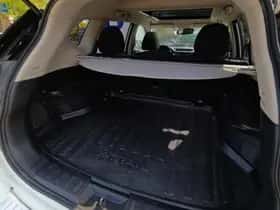 Nissan X-Trail (2017) thumbnail 13