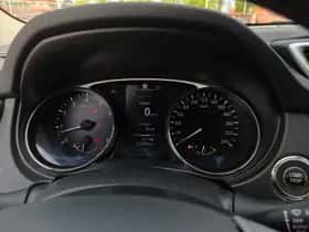 Nissan X-Trail (2017) thumbnail 26