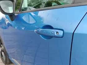Nissan Micra (2018) thumbnail 8