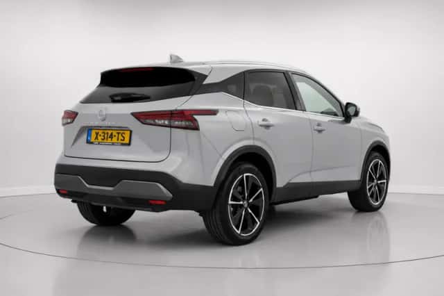 Nissan Qashqai (2024) thumbnail 2