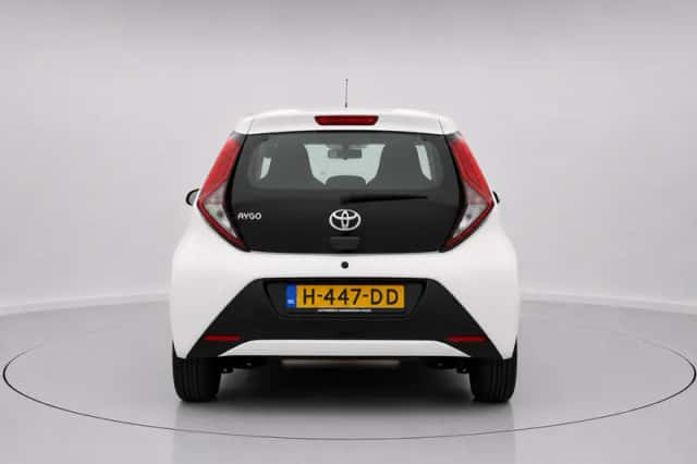 Toyota Aygo (2020) thumbnail 5