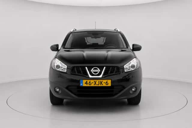 Nissan Qashqai (2012) thumbnail 5