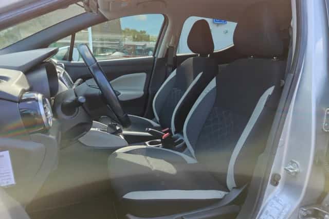 Nissan Micra (2020) thumbnail 3