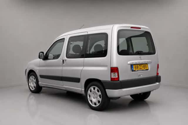 Peugeot Partner (2008) thumbnail 6