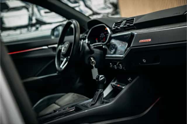 Audi RSQ3 (2022) thumbnail 20