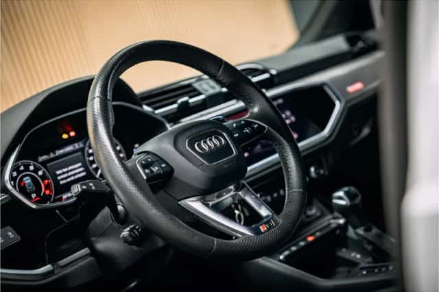 Audi RSQ3 (2022) thumbnail 23