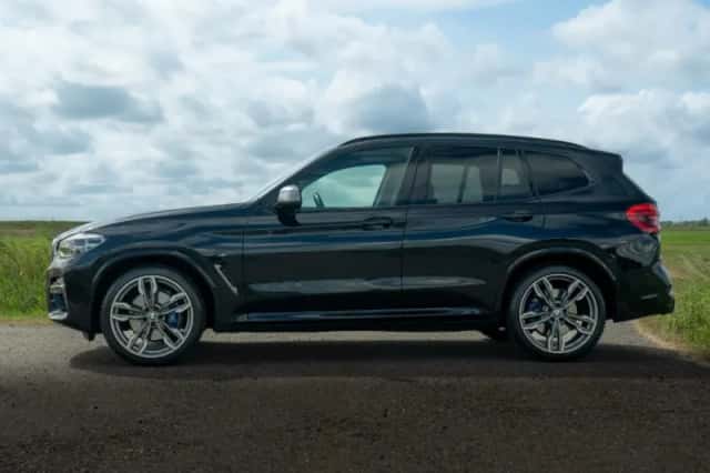 BMW X3 (2017) thumbnail 3