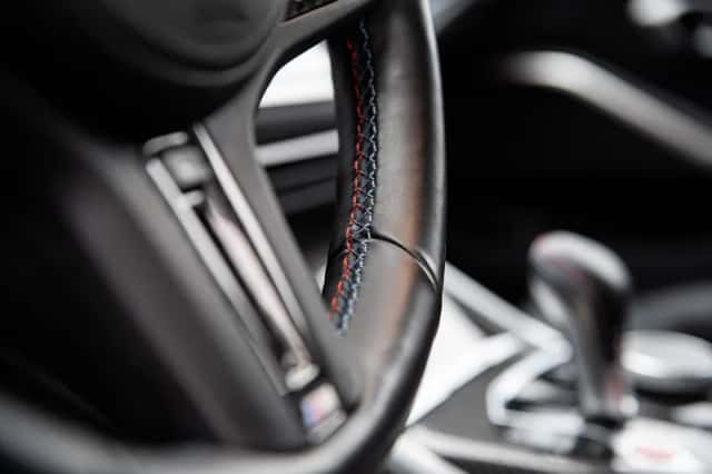 BMW M3 (2021) thumbnail 63