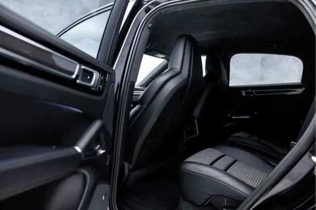 Porsche Cayenne (2019) thumbnail 19