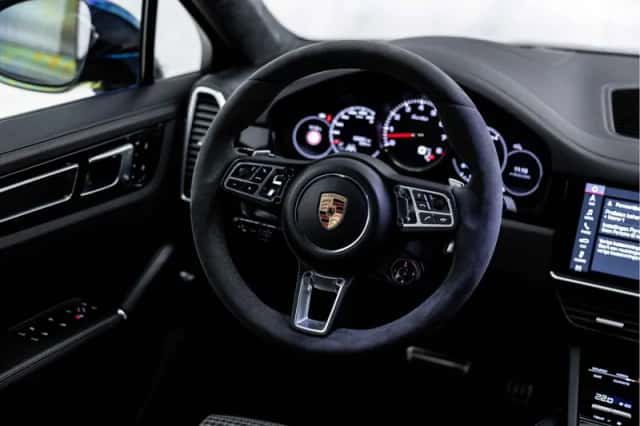 Porsche Cayenne (2019) thumbnail 24
