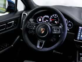 Porsche Cayenne (2019) thumbnail 24