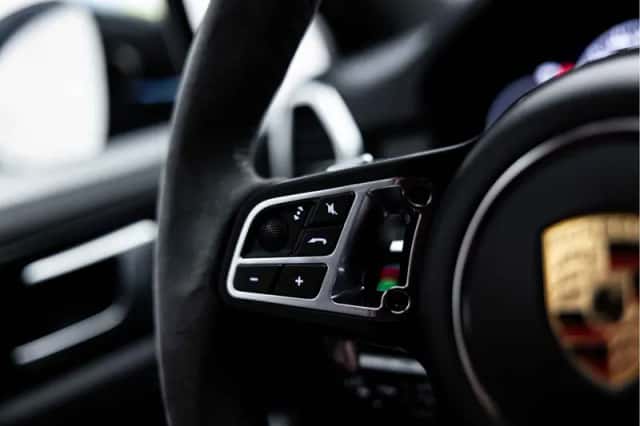 Porsche Cayenne (2019) thumbnail 39