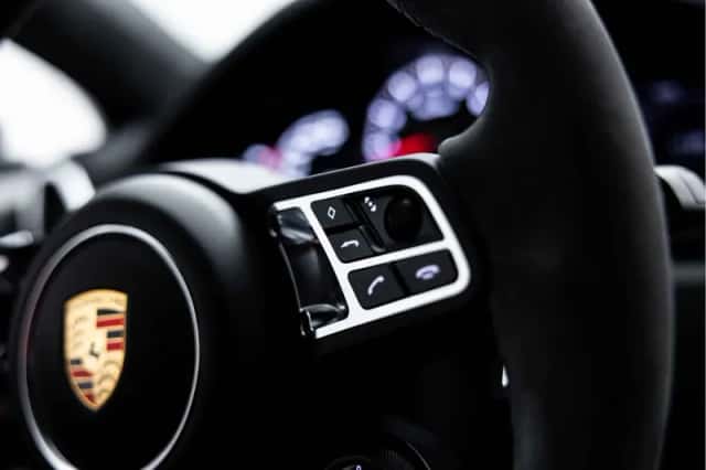 Porsche Cayenne (2019) thumbnail 40