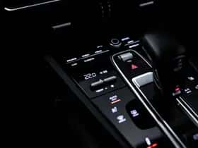 Porsche Cayenne (2019) thumbnail 55