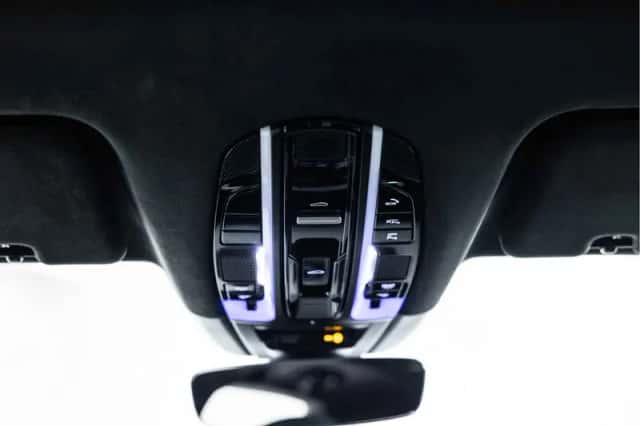 Porsche Cayenne (2019) thumbnail 25