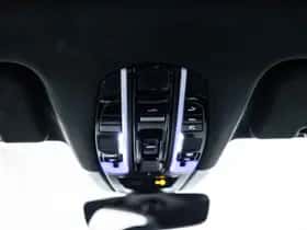 Porsche Cayenne (2019) thumbnail 25