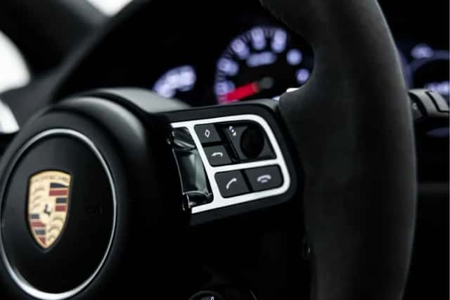 Porsche Cayenne (2019) thumbnail 34