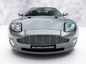 Aston Martin V12 Vanquish (2002) thumbnail 3