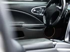 Aston Martin V12 Vanquish (2002) thumbnail 21