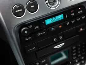 Aston Martin V12 Vanquish (2002) thumbnail 46