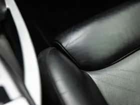 Aston Martin V12 Vanquish (2002) thumbnail 53